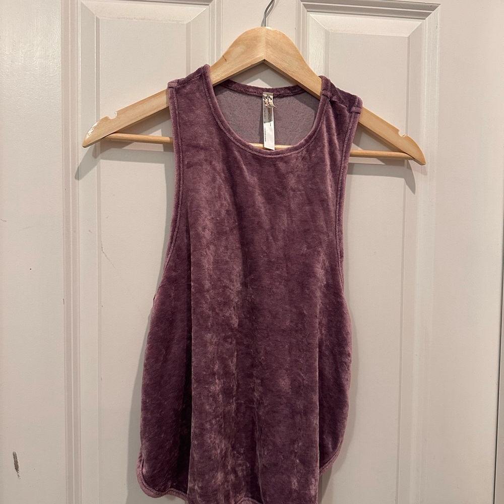 Elegant Velvet Tank Top in Rich Purple